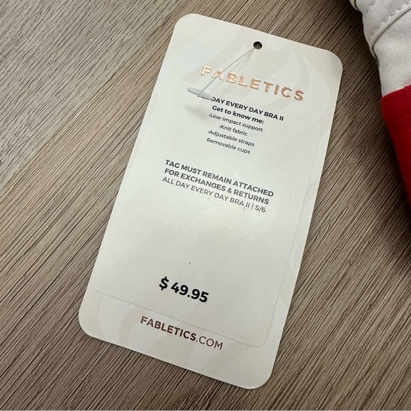 NWT Fabletics Floral White and Red Sports Bra - Picture 4 of 6